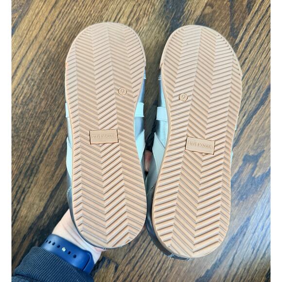 Steve Madden Hudsin Silver, Green, and White Sneakers Size 9 - Picture 5 of 10